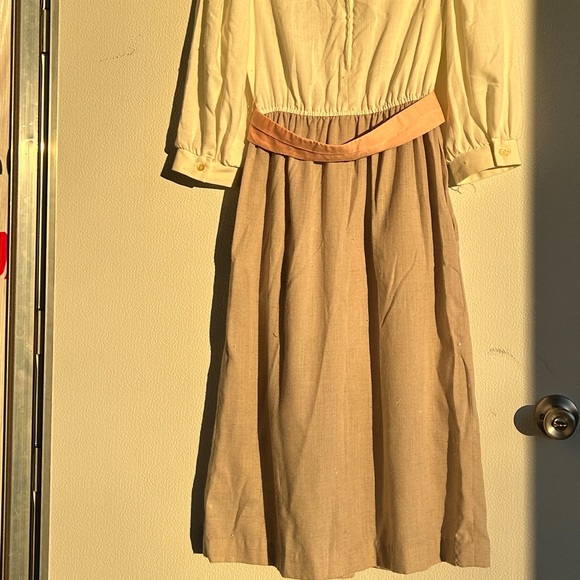 Vintage dress - Picture 2 of 15